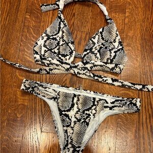 Women’s size small Vitamin A snakeskin bikini set